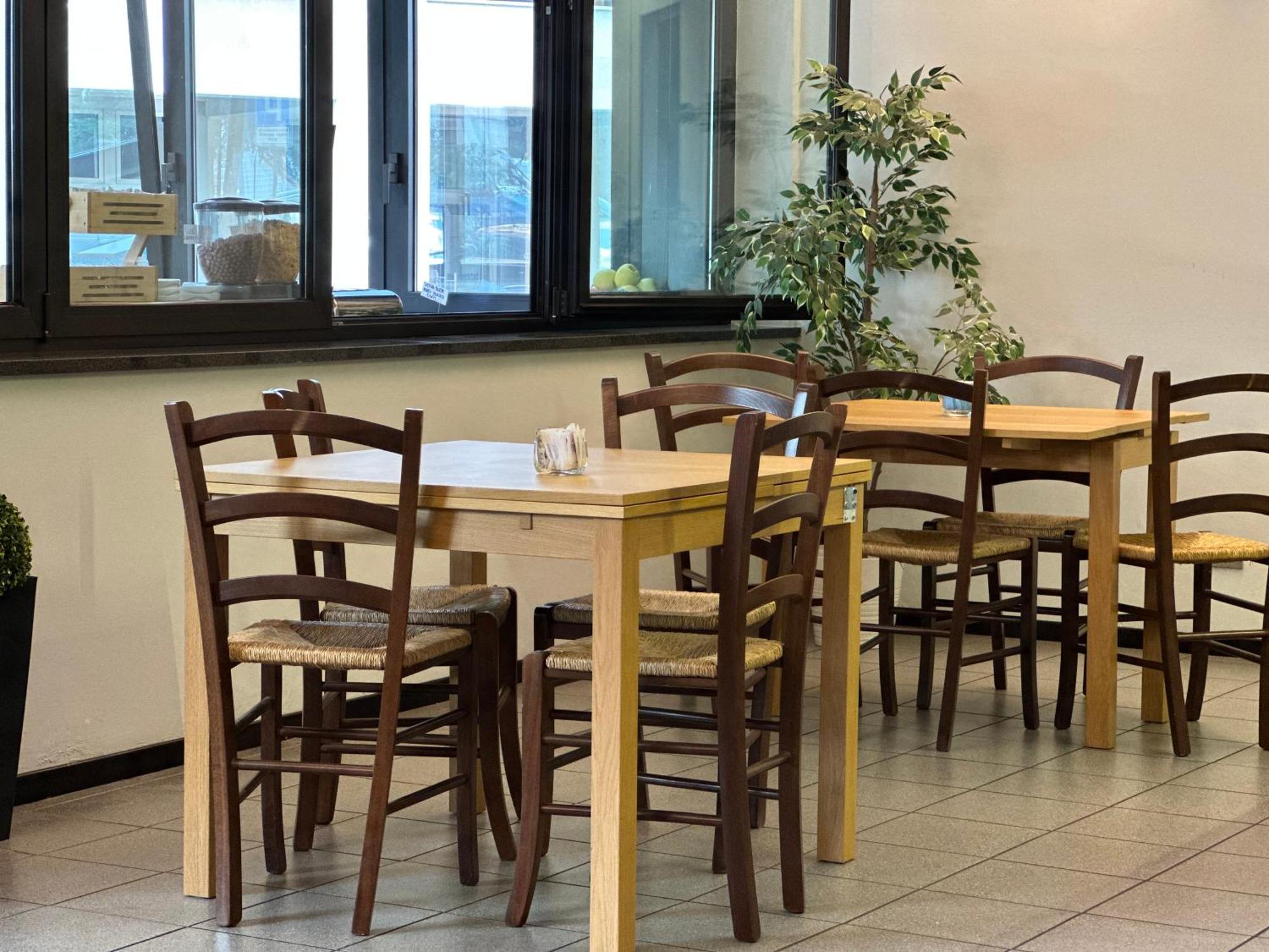 格瑞瑟达酒店 萨卢佐 外观 照片